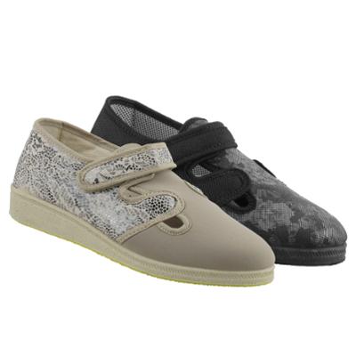 CHAUSSURES AVEC VELCRO