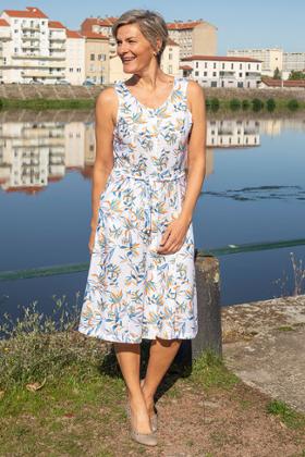 ROBE BRETELLES