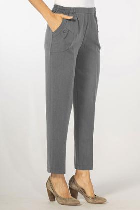 PANTALON AVEC BRODERIE