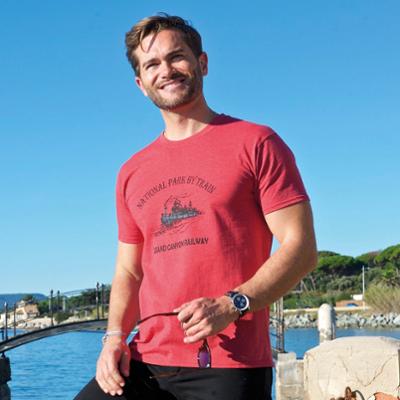 T-SHIRT