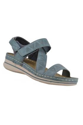 SANDALES AVEC VELCRO