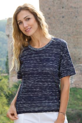 PULL ACRYLIQUE