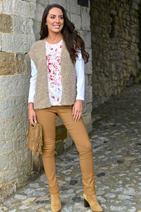 VESTE COURTE SANS MANCHE