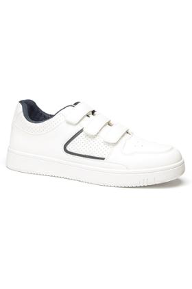 BASKETS AVEC VELCRO