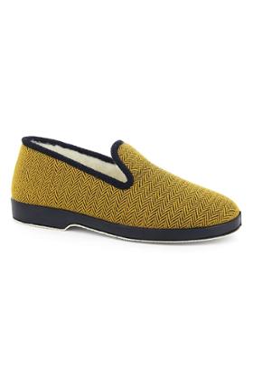 CHAUSSONS