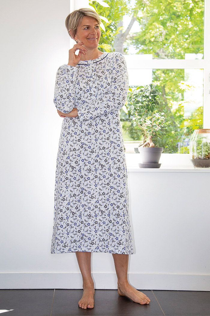 CHEMISE DE NUIT 4 BOUTONS
