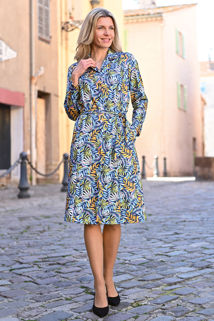 ROBE OUVERTE DEVANT