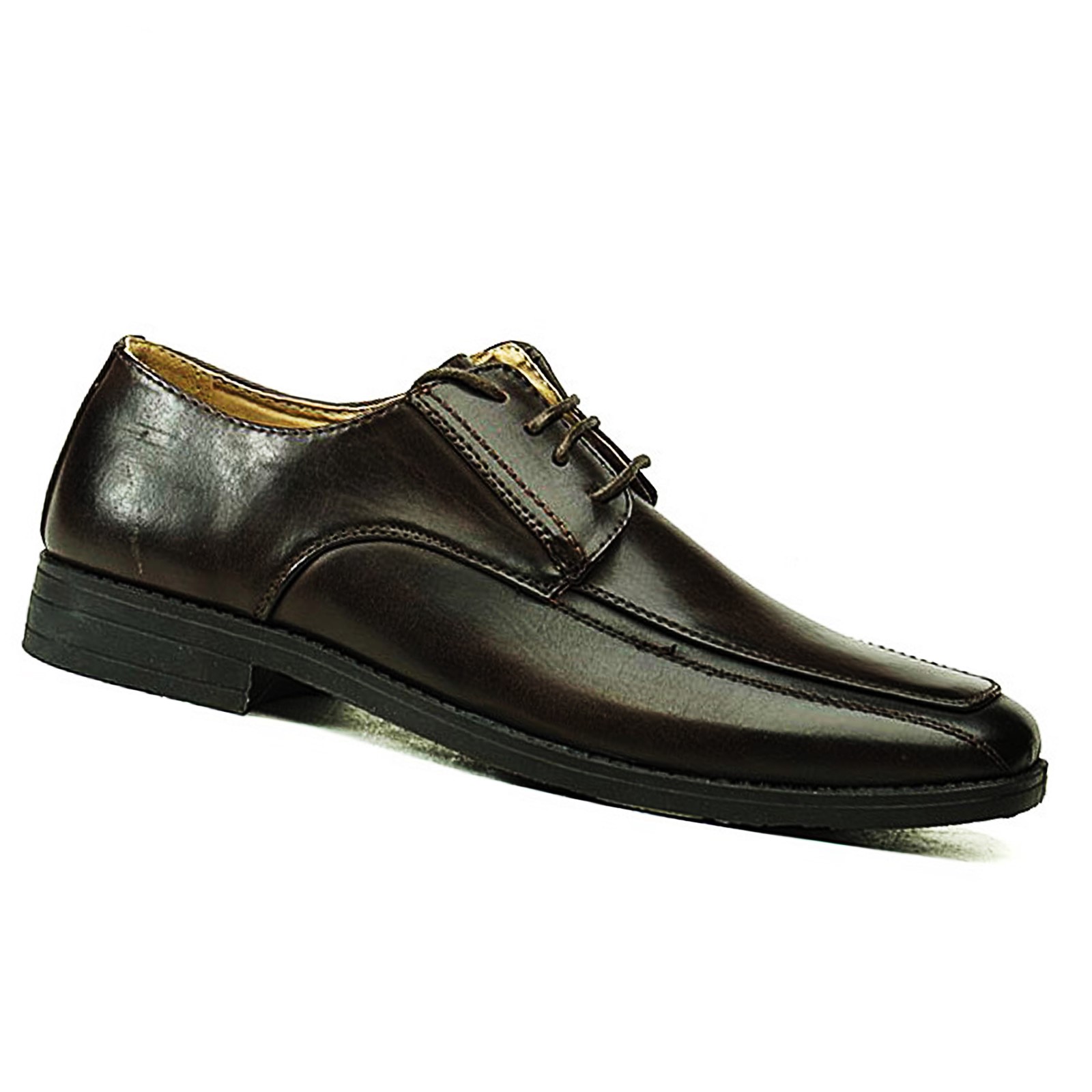 chaussure à clous