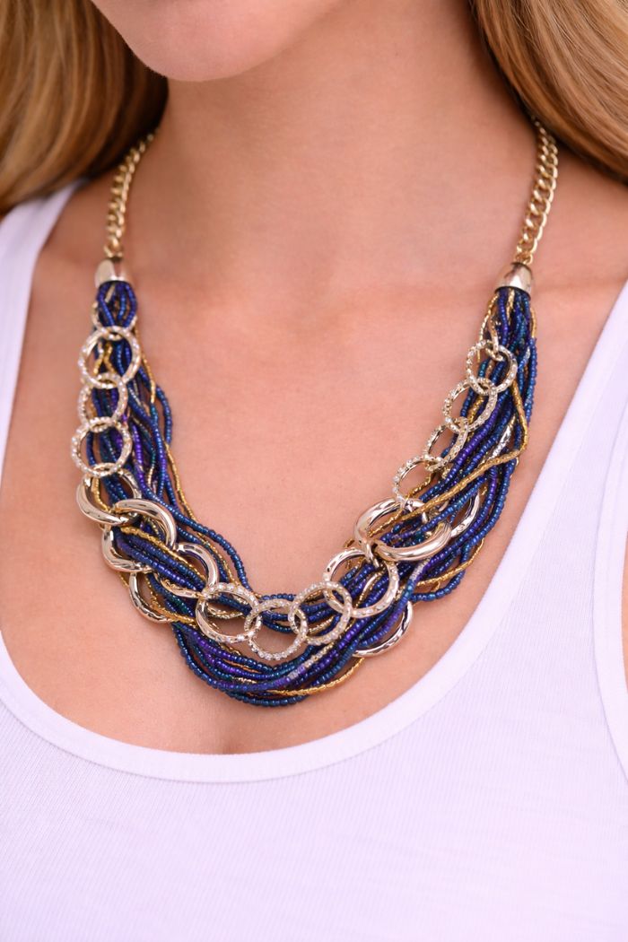 COLLIER