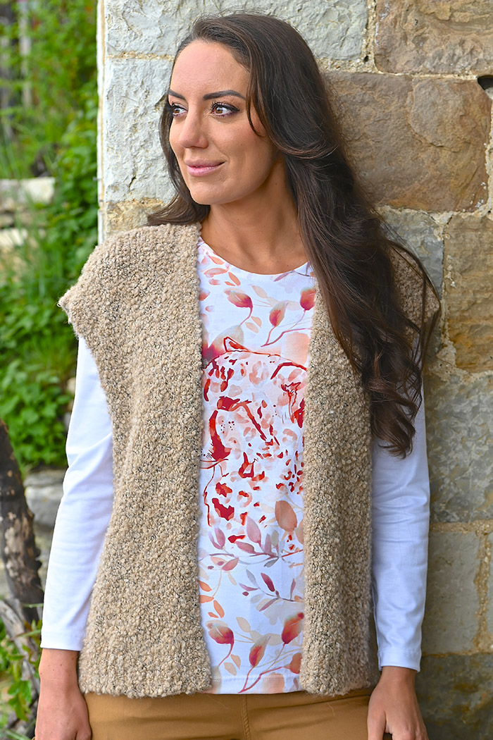 VESTE COURTE SANS MANCHE